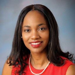 Headshot of Akilah Weber