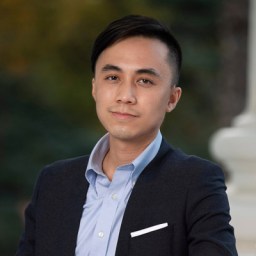Headshot of Alex Lee