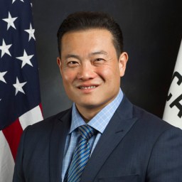 Headshot of Phillip Chen