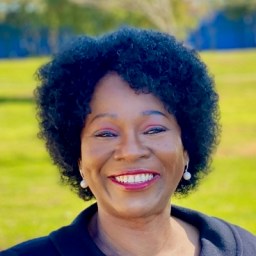 Headshot of Tina McKinnor