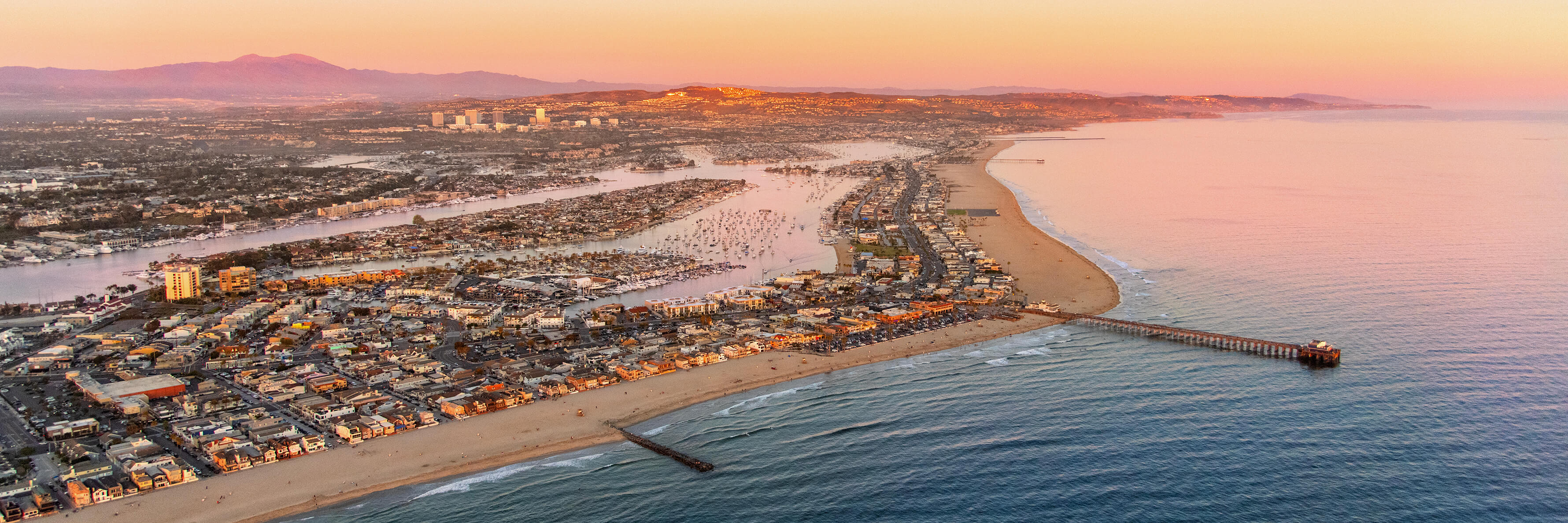 https://wp-calmatters.digitaldemocracy.org/wp-content/uploads/sites/2/2024/01/NewportBeach-3560-CM.jpg